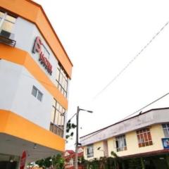 Sg Pelek Hotel