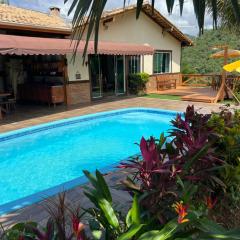 Casa nas montanhas com piscina e vista panorâmica