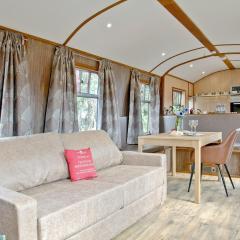 Brunel Boutique Railway Carriage 1