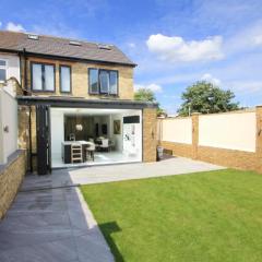 Large 4 bed Lux House