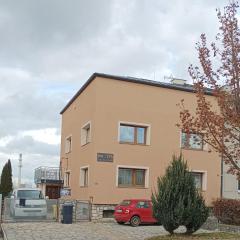 Ubytování Velký Týnec 376