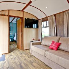 Brunel Boutique Railway Carriage 5