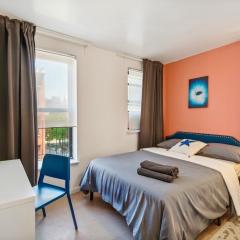 Spacious 4BR Stay in Lower Manhattan