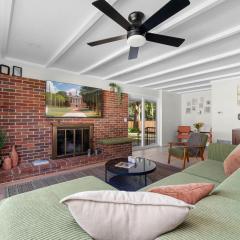 Retro Revival - Mid-Century Refuge with a '70s Twist