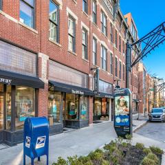Walk to Convention Center, Secured Apt in Columbus