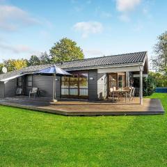 Gorgeous Home In Slagelse With Kitchen