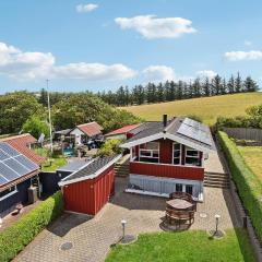Nice Home In Esbjerg V With Wifi