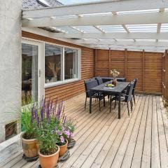 Beautiful Home In Nexø With Wifi