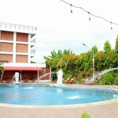 Thong's Inn Hotel Kualanamu