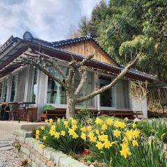 Hue Hanok Guesthouse