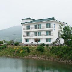 Buan Byeonsanbando Haejoeum Pension