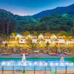 Pocheon Story Forest Caravan Glamping
