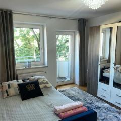 Beautiful 2-bedroom apartment in Munich center