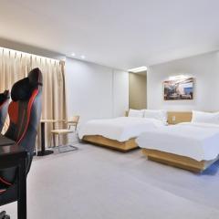Gyeongsan Insta Hotel
