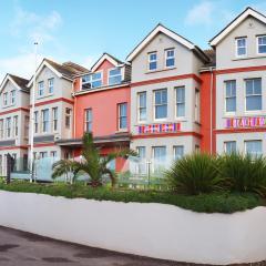 Tommy Jacks Beach Apartments