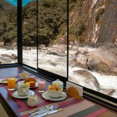 Susanna Inn Machupicchu