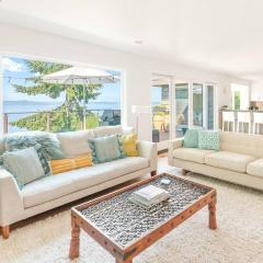 Quintessential Seattle Water Views w HotTub