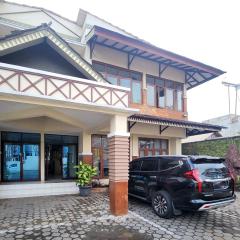 Fajar Indah Hotel Mitra RedDoorz