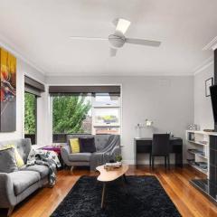 Luxury On Webster Upscale 2br Close To Hospital