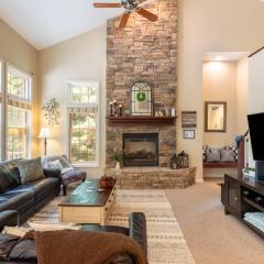 Highland Hideaway by AvantStay Group Poconos Retreat w Patio Game Room