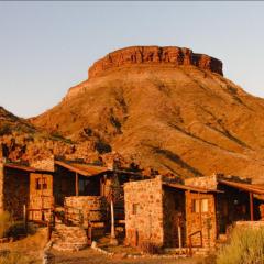 Mount Canyon Guest Farm