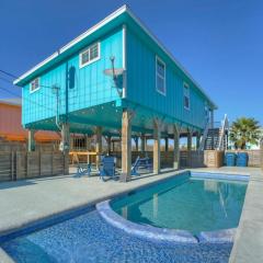 Boards N Bikinis by AvantStay Private Pool