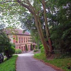 Château Lou Cante Perdrix