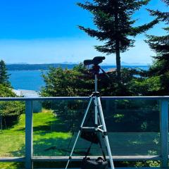 Incredible Water Views Deck Relaxing Retreat Greenbank Getaway by AvantStay