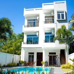 Seaside luxury apartments