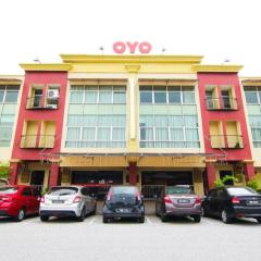 OYO 11343 Hotel Putra Iskandar