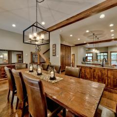 17 Village Walk Sun Peaks BC