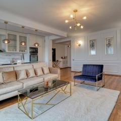 14th Luxury Flat