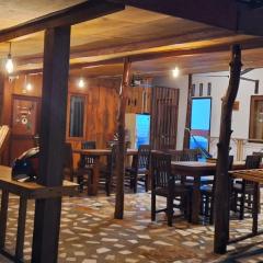 Arthur Homestay Telescope Mentawai