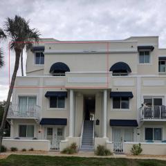 Oceanfront 2br2b, Ocean Views, Heated Pool, Spa