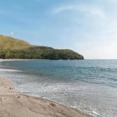 RedDoorz Hostel at Megans Paradisio Beach Resort