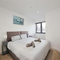 Modern Comfort 1 Bed Apartment Broadoaks, Sulihull