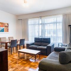 COPACABANA 3 SUÍTES, andar alto com vista mar, 9 camas, enorme, wifi 300mb, ar condicionado em todas suítes, pauloangerami MVC1812