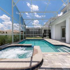 Stunning Home wPrivate Pool, minutes from Disney