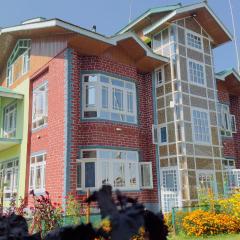 Oak Heaven Cottage Gulmarg