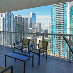 4 bed full condo in Miami with skyline & sea view