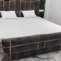 Gayatri Grand Paying Guest House