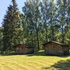 Saatse Muuseumi suvemajad