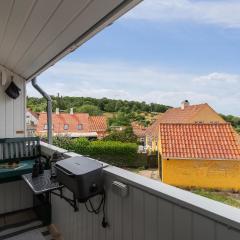Amazing Apartment In Gudhjem