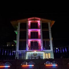 Hotel Nine 9