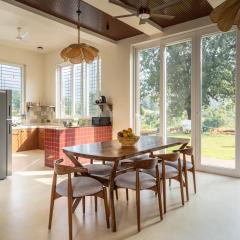 7 Farms 6bhk Luxury Villa with Pool Karjat
