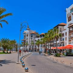 Raffinement au Bord de la Mer Marina d Agadir