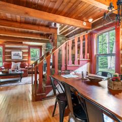 Log Cabin on Kangaroo Lake by Simple Life Rentals