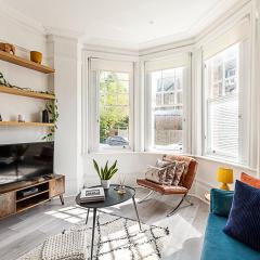 Stylish Hideaway Flat at Milton Park Highgate