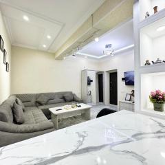 Modern 2BR Luxury -10 Min Walk to Old Town