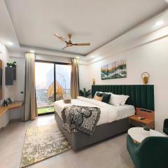 Arth Studios, Omaxe Hazratganj Gomti Nagar Ext